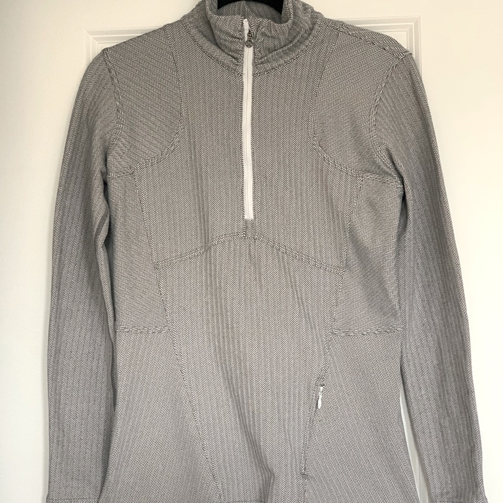 Lululemon grey herringbone print half zip jacket